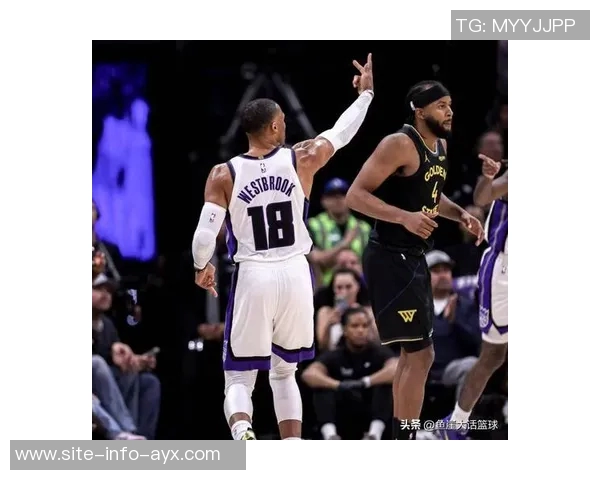 科尔透露霍福德末节缺阵原因不明球队篮板遭遇重创