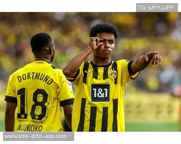 曼联对多特边锋阿德耶米表现出兴趣球探主管与其关系密切