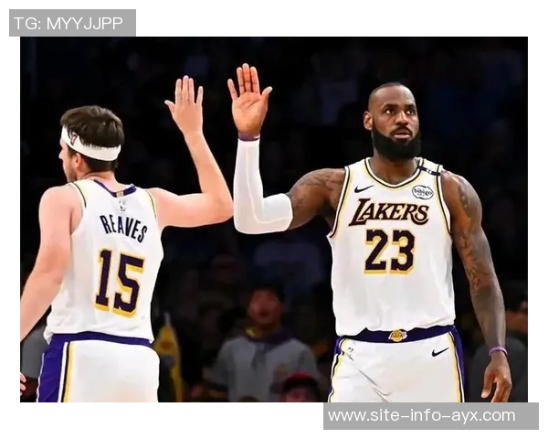 里夫斯回忆浓眉被交易时的反应称以为是玩笑话